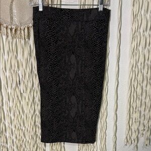 Acacia Swimwear Black Gray Python Print Pencil Skirt Size P(XS)